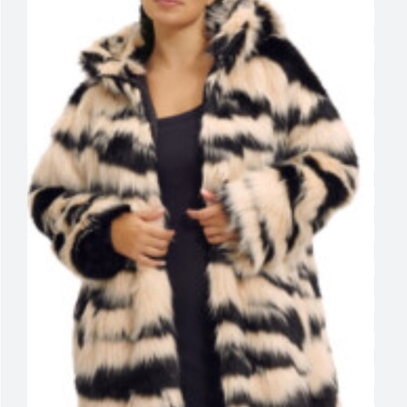 UGG KOKO Snow Tiger XS/S - Picture 1 of 8